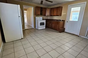 304 N Shelby, Shelbina, MO 63468 - Photo 9