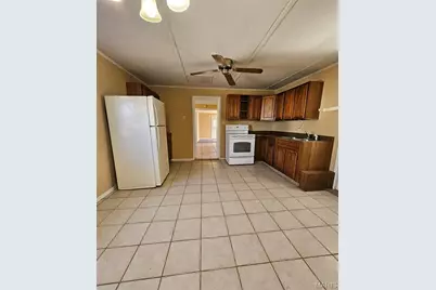 304 N Shelby, Shelbina, MO 63468 - Photo 11