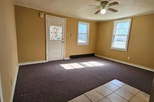 304 N Shelby, Shelbina, MO 63468 - Photo 7