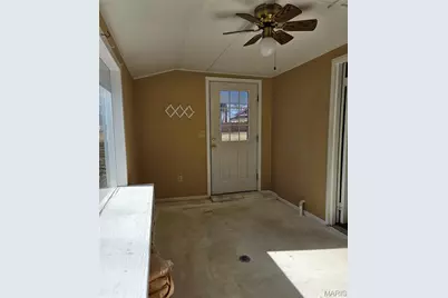 304 N Shelby, Shelbina, MO 63468 - Photo 25