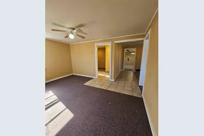 304 N Shelby, Shelbina, MO 63468 - Photo 9