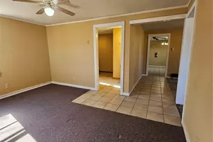 304 N Shelby, Shelbina, MO 63468 - Photo 9