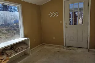 304 N Shelby, Shelbina, MO 63468 - Photo 27