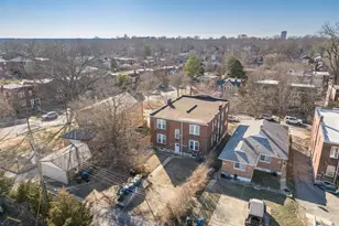 1030 Commodore Dr, Richmond Heights, MO 63117 - Photo 21