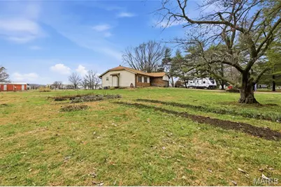 1436 Teson Road, Hazelwood, MO 63042 - Photo 35