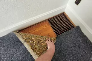 6906 Leedale Dr, Velda Village Hills, MO 63121 - Photo 19