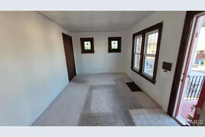 6906 Leedale Drive, Velda Village Hills, MO 63121 - Photo 7