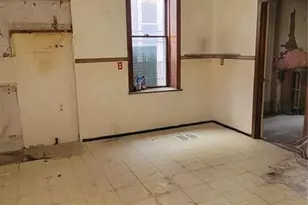 8212 Pennsylvania Ave, Saint Louis, MO 63111 - Photo 5