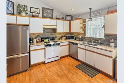 279 Wynstay Avenue, Valley Park, MO 63088 - Photo 15