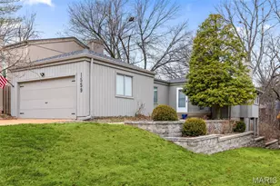 1559 Beacon Woods Ct, Manchester, MO 63021 - Photo 1