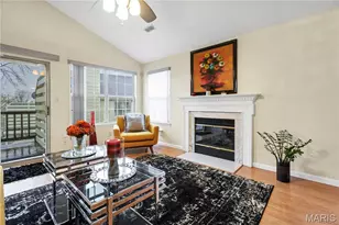 3110 Autumn Shores Dr, Maryland Heights, MO 63043 - Photo 5
