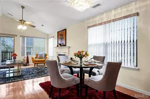 3110 Autumn Shores Dr, Maryland Heights, MO 63043 - Photo 7