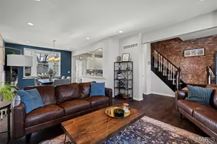 3920 De Tonty St, Saint Louis, MO 63110 - Photo 7