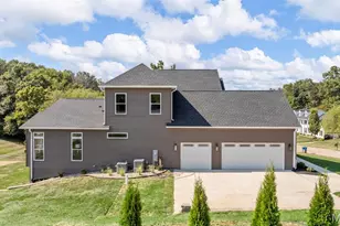 1556 Wildhorse Pkwy Dr, Chesterfield, MO 63005 - Photo 55