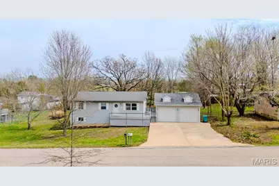 523 Johnson Street, Bourbon, MO 65441 - Photo 1