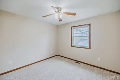 523 Johnson Street, Bourbon, MO 65441 - Photo 25