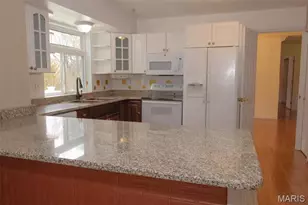 2111 Chatport Rd, Oakville, MO 63129 - Photo 27