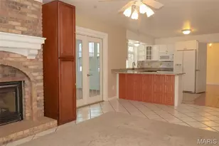 2111 Chatport Rd, Oakville, MO 63129 - Photo 17