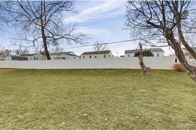 10824 Galena Court, Saint Louis, MO 63123 - Photo 21