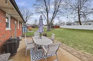 10824 Galena Ct, Saint Louis, MO 63123 - Photo 19