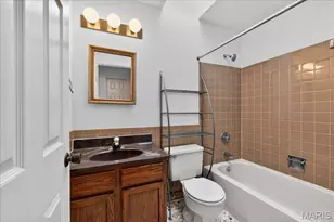 13304 Wood Chapel Dr, Chesterfield, MO 63141 - Photo 15