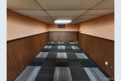 2409 Wieck Drive, Jennings, MO 63136 - Photo 7