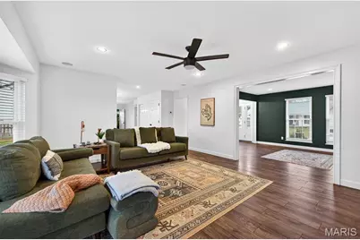 5049 Castle Douglas Drive, Saint Peters, MO 63304 - Photo 17