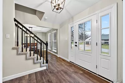 5049 Castle Douglas Drive, Saint Peters, MO 63304 - Photo 5