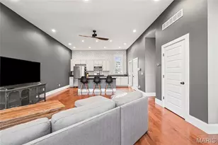 4418 Connecticut St, Saint Louis, MO 63116 - Photo 9