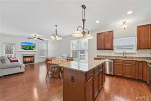 849 Elaine Dr, O'Fallon, MO 63366 - Photo 3