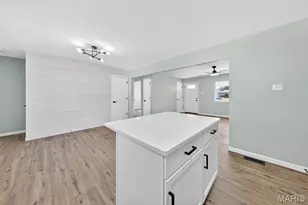 1585 Pepperhill Dr, Florissant, MO 63033 - Photo 9