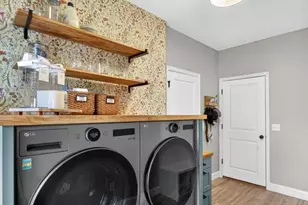 205 Wyndemere Ln, Lake Saint Louis, MO 63367 - Photo 27