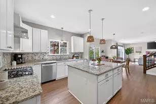 205 Wyndemere Ln, Lake Saint Louis, MO 63367 - Photo 7