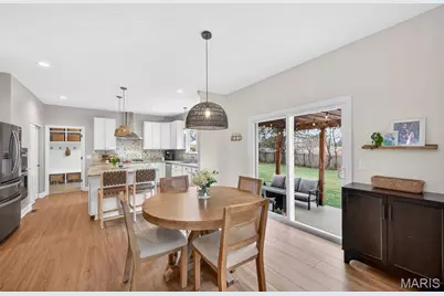 205 Wyndemere Lane, Lake Saint Louis, MO 63367 - Photo 11