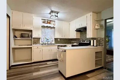 28 Greenwood Drive, Lebanon, MO 65536 - Photo 11