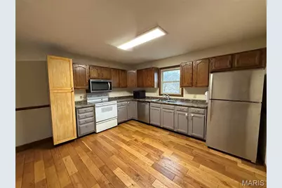 146 Jupiter, Hannibal, MO 63401 - Photo 3