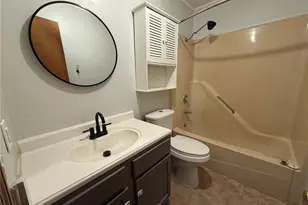 146 Jupiter, Hannibal, MO 63401 - Photo 5