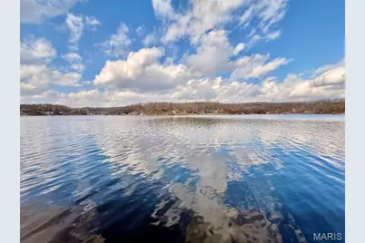 6733 Robin Lane, French Village, MO 63036 - Photo 9