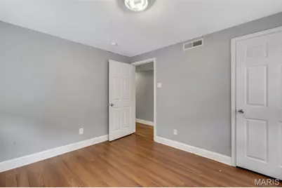 7723 Wild Plum Avenue, Saint Louis, MO 63130 - Photo 9