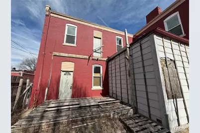 713 Lami Street, Saint Louis, MO 63104 - Photo 1