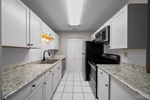 2407 Sandalwood Creek Ct, Wildwood, MO 63038 - Photo 9