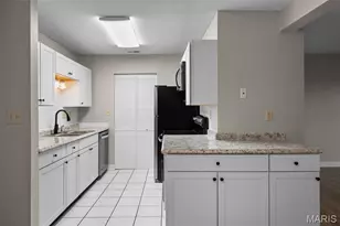 2407 Sandalwood Creek Ct, Wildwood, MO 63038 - Photo 7