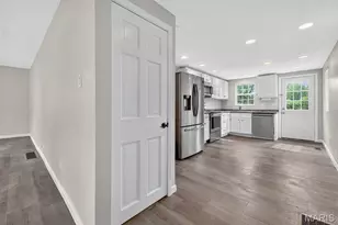 10730 Wurdack Ave, Saint Louis, MO 63114 - Photo 11