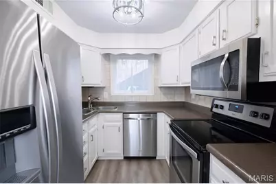 5107 Hollow Wood Court #A, Saint Louis, MO 63128 - Photo 11