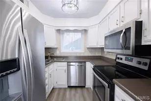 5107 Hollow Wood Ct, Saint Louis, MO 63128 - Photo 11