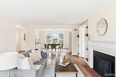 852 Berick Drive, University City, MO 63132 - Photo 5