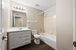 17065 Sandalwood Creek Dr, Wildwood, MO 63038 - Photo 17