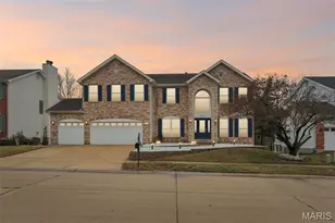 13232 Dartagnan Ct, Creve Coeur, MO 63141 - Photo 1