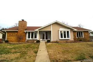 736 Henry Ave, Ballwin, MO 63011 - Photo 1