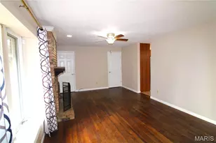 736 Henry Ave, Ballwin, MO 63011 - Photo 5